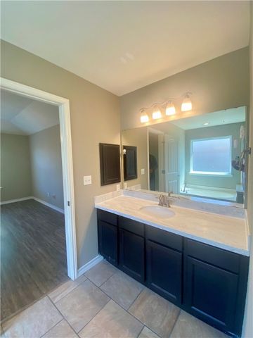 1106 Cupertino St, Portland, TX 78374