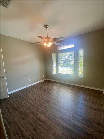 1106 Cupertino St, Portland, TX 78374