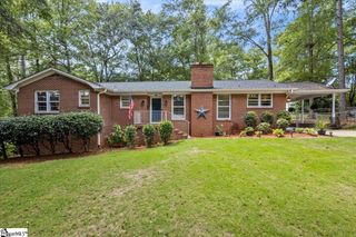 100 Sherwood Drive, Laurens, SC 29360