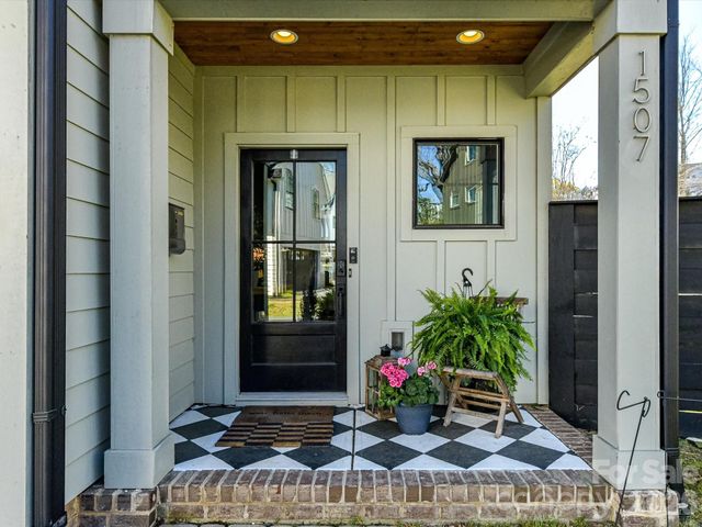 1507 Landis Avenue, Charlotte, NC 28205