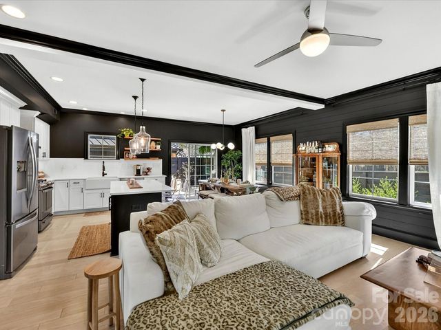 1507 Landis Avenue, Charlotte, NC 28205