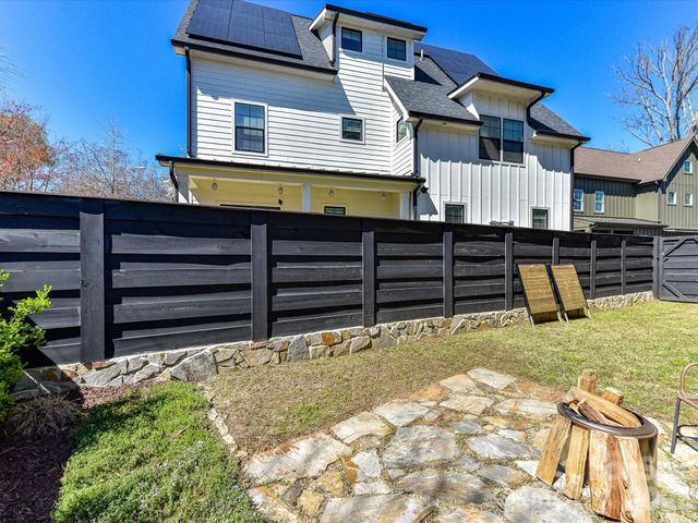 1507 Landis Avenue, Charlotte, NC 28205