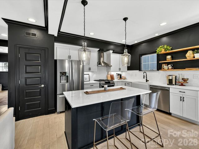 1507 Landis Avenue, Charlotte, NC 28205