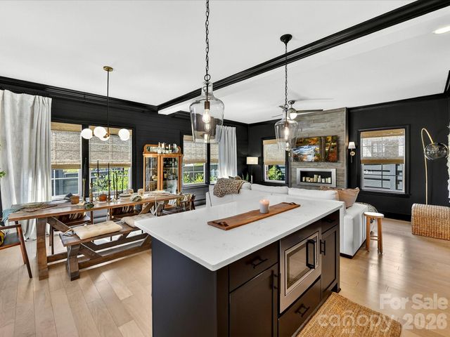 1507 Landis Avenue, Charlotte, NC 28205