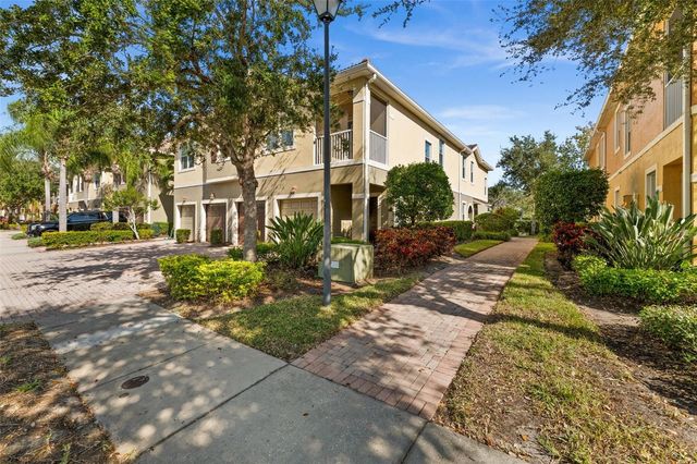 7954 MOONSTONE DRIVE 3-204, Sarasota, FL 34233
