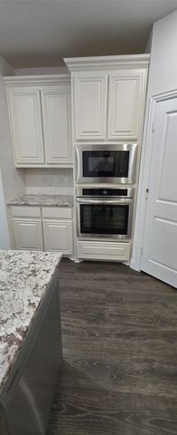 9104 Rock Nettle Drive, Fort Worth, TX 76131