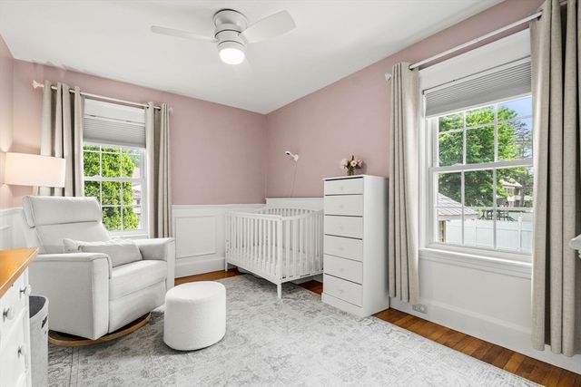 31 Sycamore St, Lowell, MA 01852