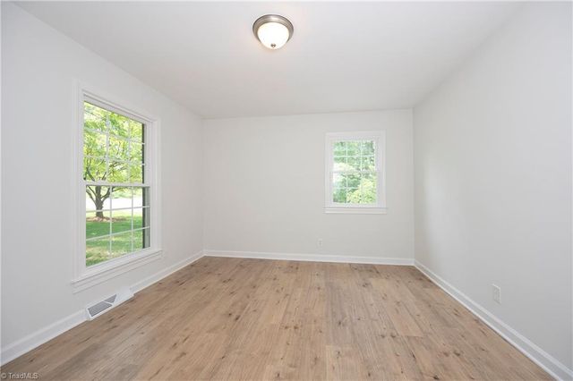 4385 Mashie Drive, Pfafftown, NC 27040