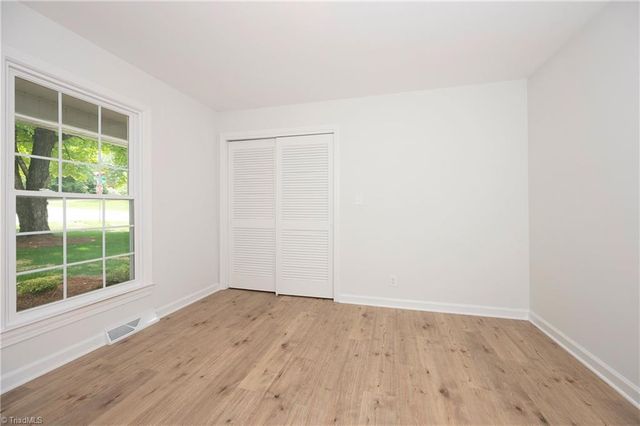 4385 Mashie Drive, Pfafftown, NC 27040