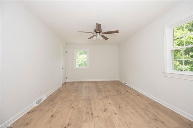 4385 Mashie Drive, Pfafftown, NC 27040