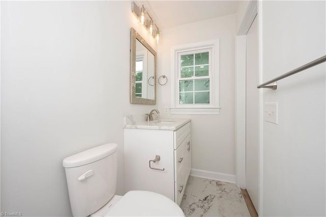 4385 Mashie Drive, Pfafftown, NC 27040