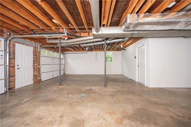 4385 Mashie Drive, Pfafftown, NC 27040