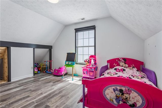 944 Pheasant RN, Williamsburg, VA 23188