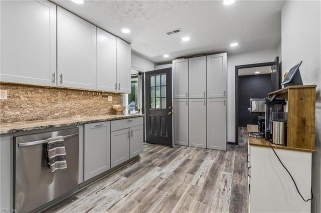 944 Pheasant RN, Williamsburg, VA 23188
