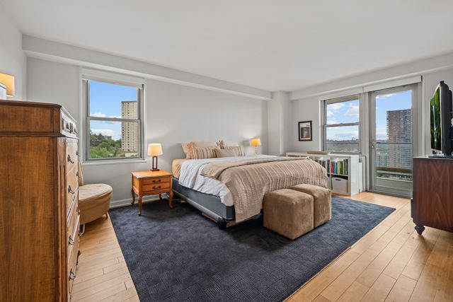 2500 JOHNSON Avenue # 11P, New York City, NY 10463