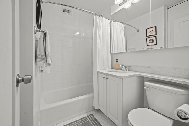 2500 JOHNSON Avenue # 11P, New York City, NY 10463