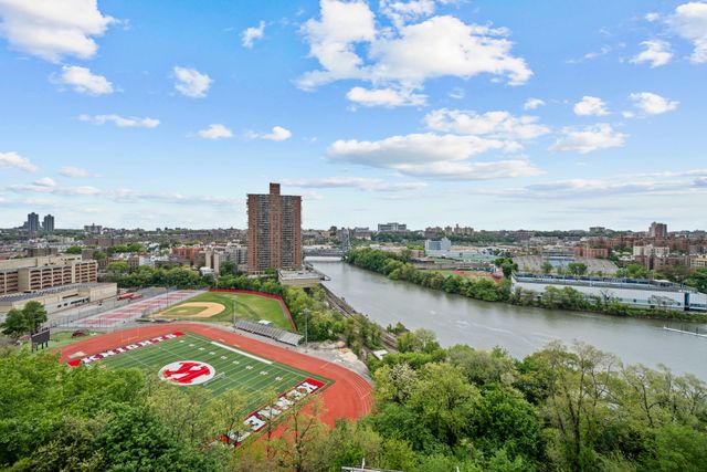 2500 JOHNSON Avenue # 11P, New York City, NY 10463