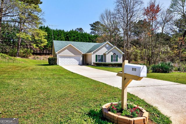 217 Farmbrook Parkway, Stockbridge, GA 30281