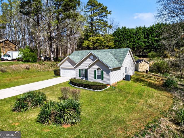 217 Farmbrook Parkway, Stockbridge, GA 30281