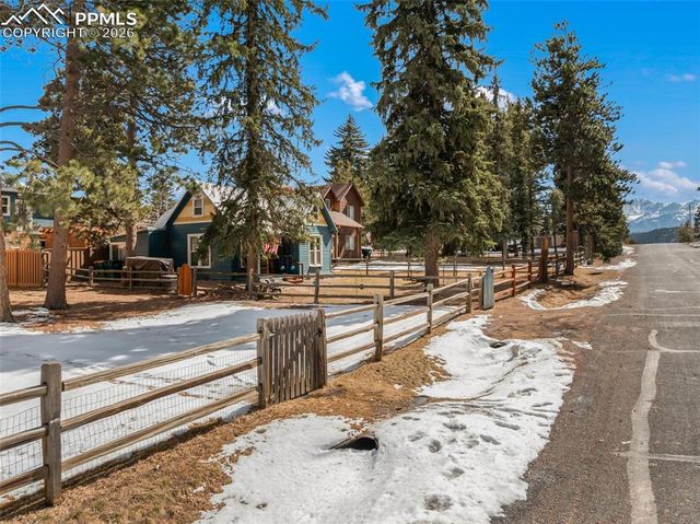 509 N Center Street, Woodland Park, CO 80863