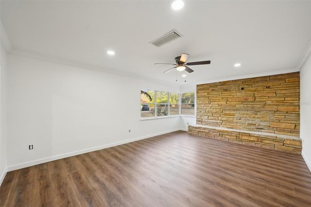 10826 TWIN PALMS RANCH ROAD, Gibsonton, FL 33534