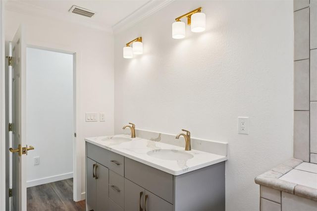 10826 TWIN PALMS RANCH ROAD, Gibsonton, FL 33534