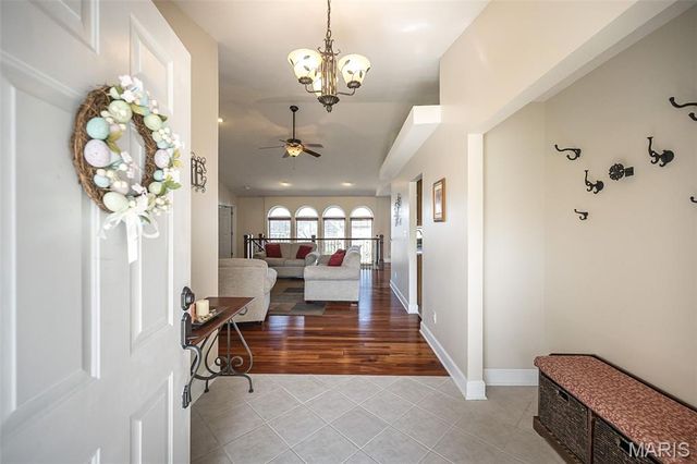 1403 Grizzly Hollow, Wentzville, MO 63385