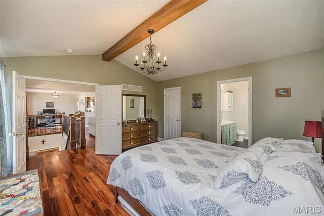 1403 Grizzly Hollow, Wentzville, MO 63385