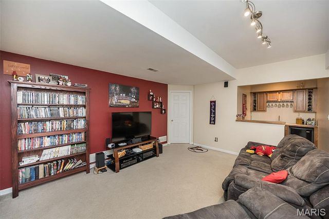 1403 Grizzly Hollow, Wentzville, MO 63385