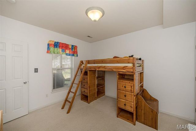 1403 Grizzly Hollow, Wentzville, MO 63385