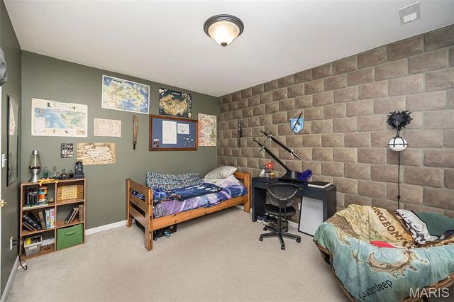 1403 Grizzly Hollow, Wentzville, MO 63385