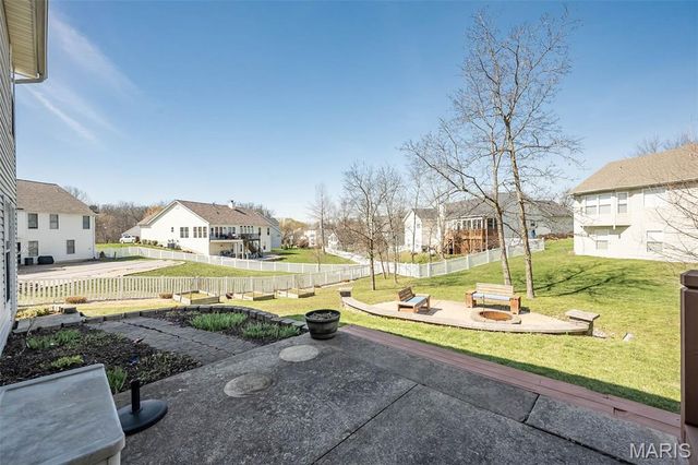 1403 Grizzly Hollow, Wentzville, MO 63385