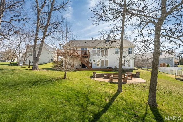 1403 Grizzly Hollow, Wentzville, MO 63385