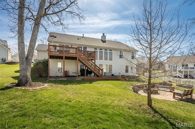 1403 Grizzly Hollow, Wentzville, MO 63385