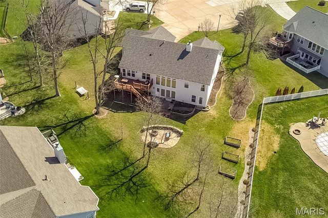 1403 Grizzly Hollow, Wentzville, MO 63385