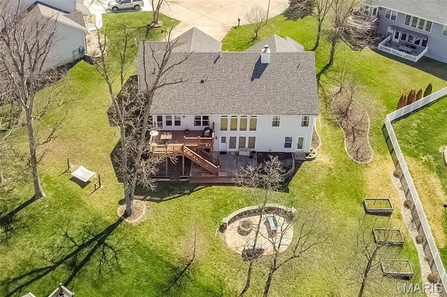 1403 Grizzly Hollow, Wentzville, MO 63385