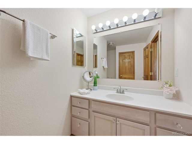 146 S Random Rd, Bailey, CO 80421