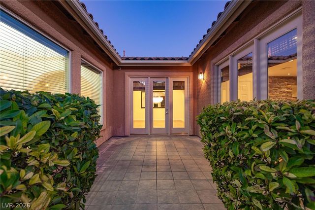 11425 Rancho Portena Avenue, Las Vegas, NV 89138