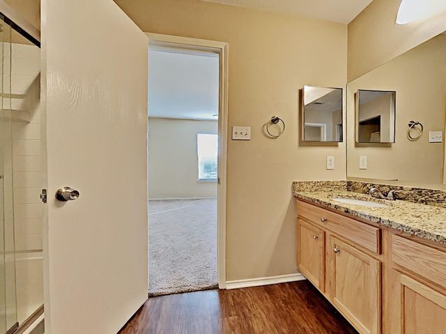 9211 Shaded Pines Drive, Humble, TX 77396