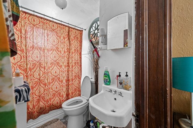 2324 18th B Street, Moline, IL 61265