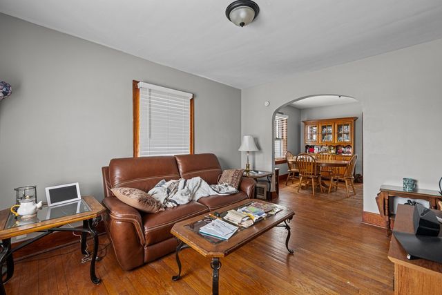 2324 18th B Street, Moline, IL 61265