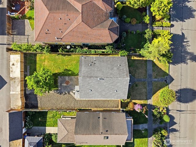 5122 N Shirley Street, Ruston, WA 98407