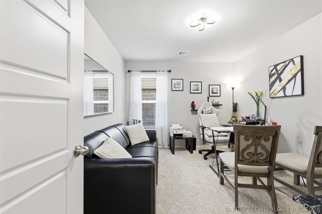 7506 E 159th Street S, Bixby, OK 74008