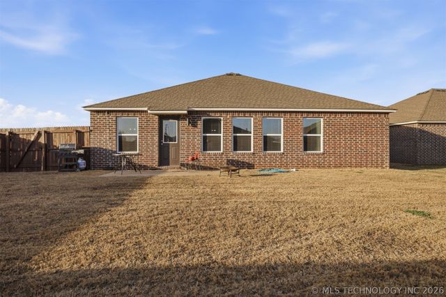 7506 E 159th Street S, Bixby, OK 74008
