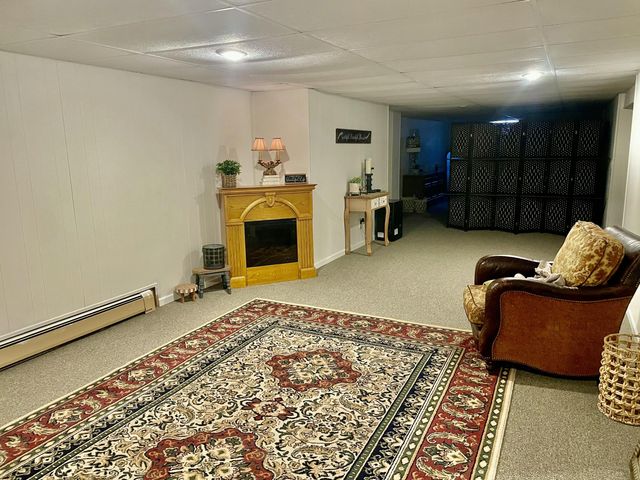 1004 MISSION DR, Boonville, MO 65233