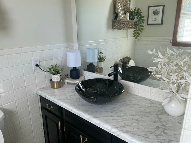 1004 MISSION DR, Boonville, MO 65233