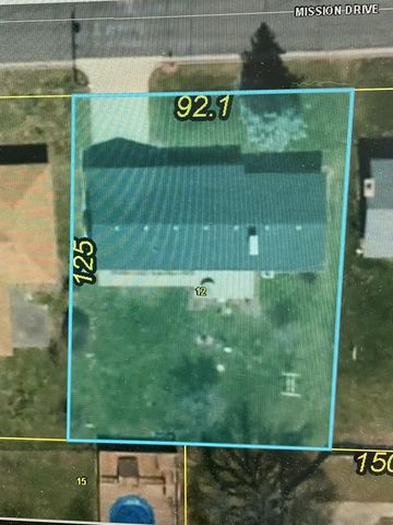 1004 MISSION DR, Boonville, MO 65233