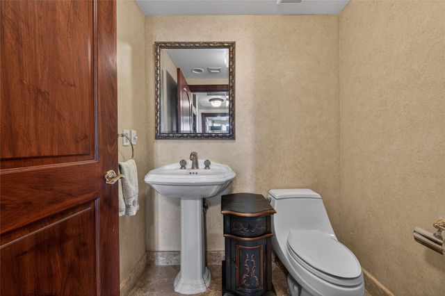 3200 N Ocean Boulevard 1907, Fort Lauderdale, FL 33308