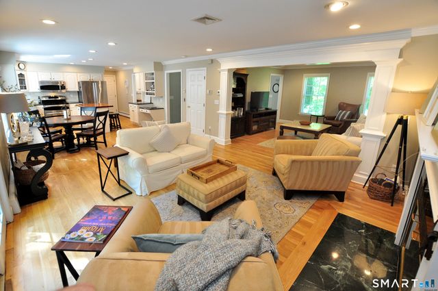 12 Revere Road, New Milford, CT 06776