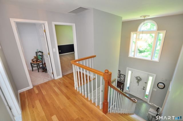 12 Revere Road, New Milford, CT 06776